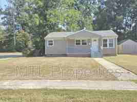 featured image of 715 S Jones Ave
