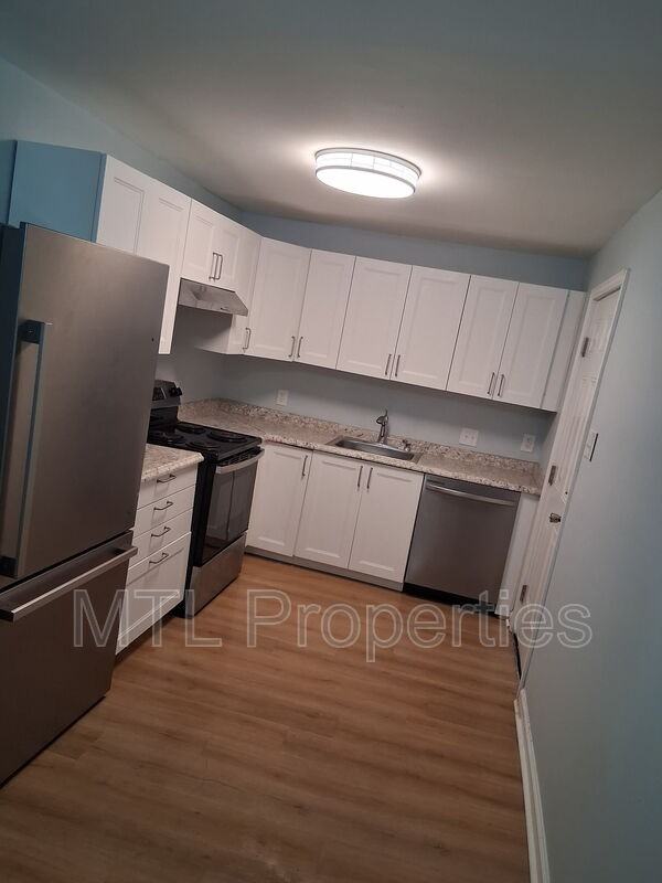 715 S Jones Ave - Photo 2 of 8