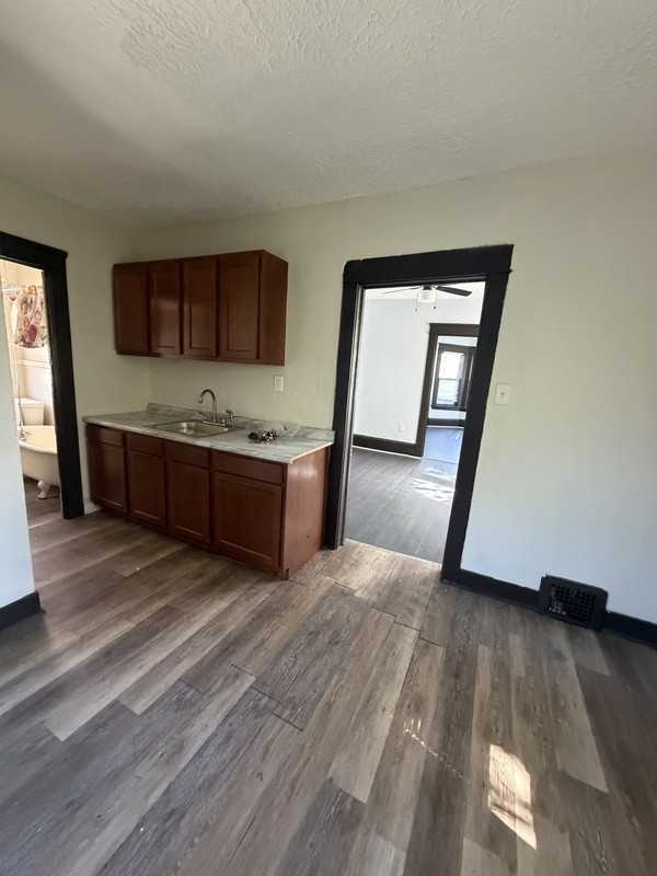 2912 E 102nd St - Photo 3 of 6
