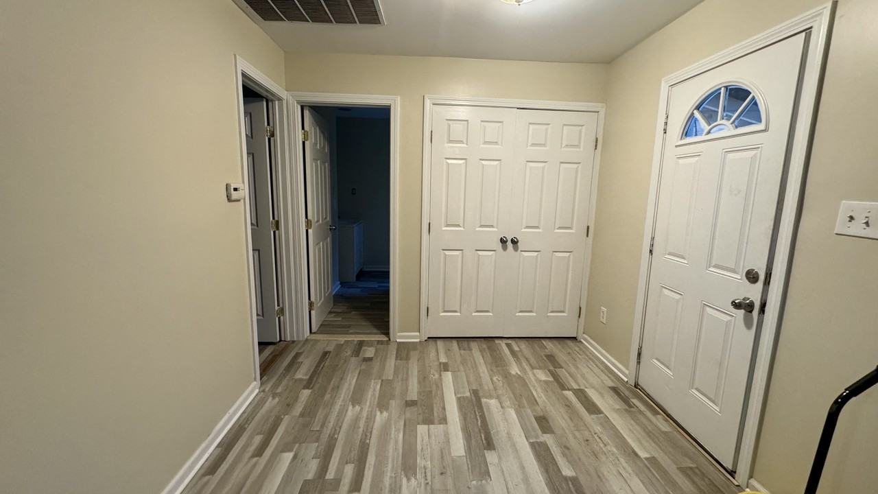 89 Myrtle Ave #2ndFL - Photo 3 of 12