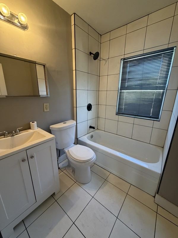 7901 Dorver Ave - Photo 5 of 7