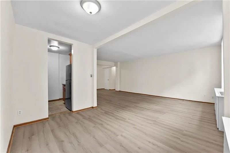 3111 Brighton 2nd St #1A - Photo 6 of 10