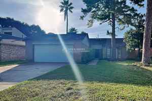 featured image of 22435 Lost Creek Rd