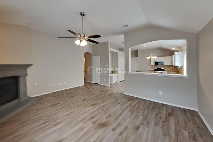3916 Shiver Rd - Photo 5 of 21