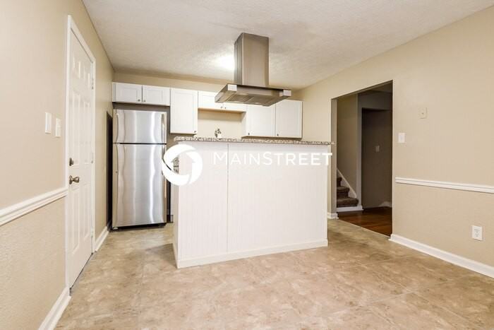 2596 Woodsedge Rd - Photo 7 of 18