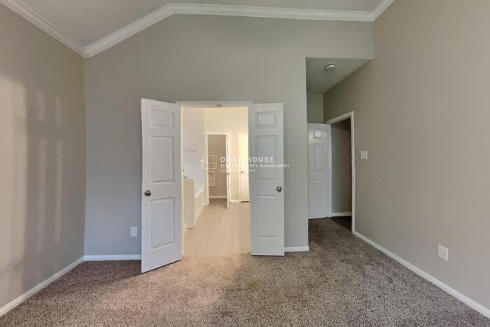 2610 Hilldale Park Ln - Photo 7 of 21