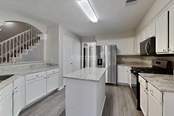 27089 Monarch Wood Dr - Photo 6 of 26