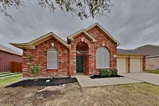11825 Warbler Ln - Photo 1 of 1