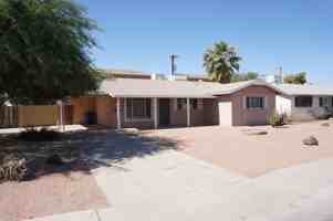 featured image of 1201 W 7th St