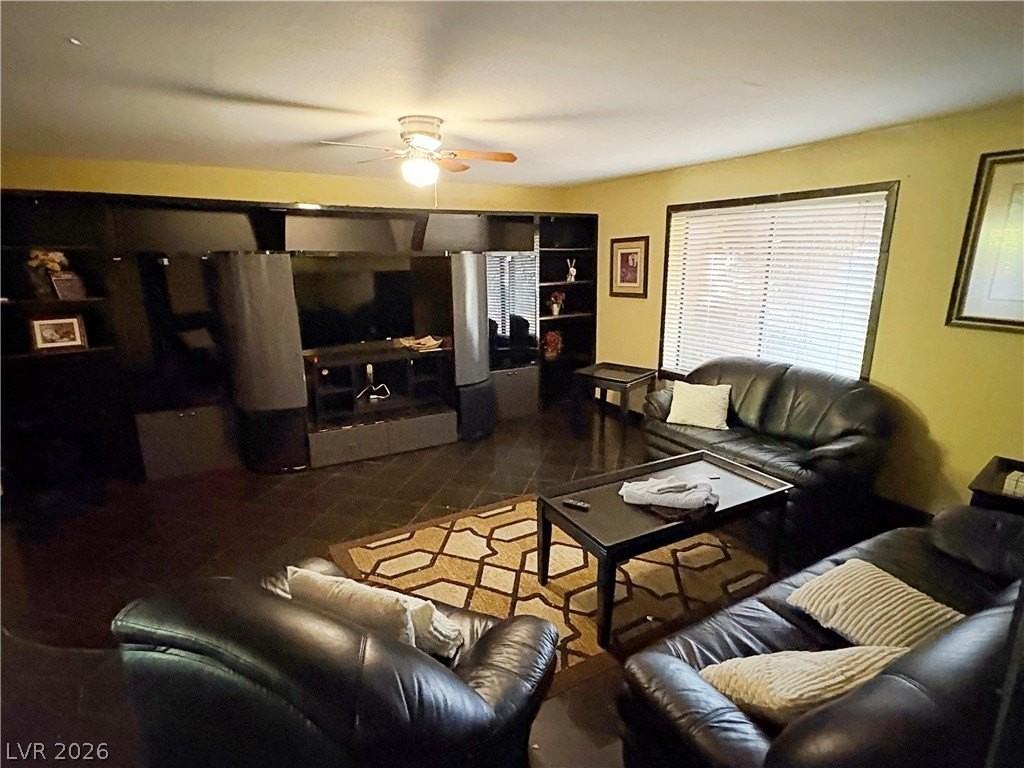 3167 El Cedro Cir - Photo 3 of 44