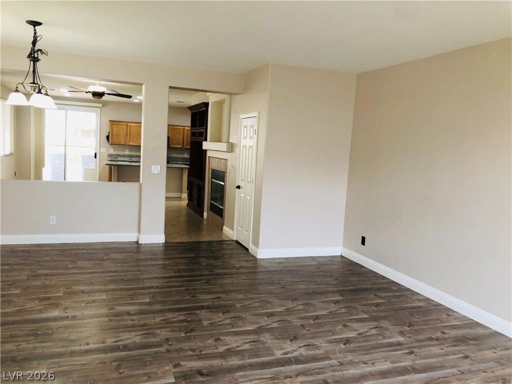 7606 Brambleberry Ct - Photo 5 of 29
