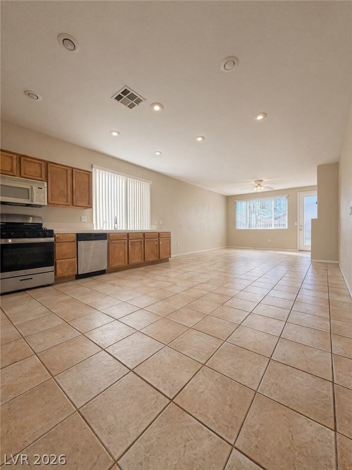 10669 Angel Dreams Ave - Photo 4 of 13