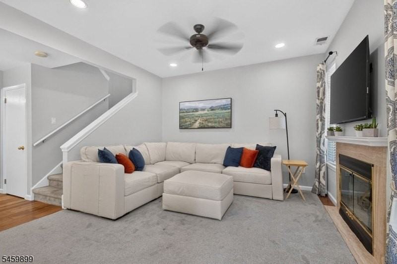 32 Birchwood Rd - Photo 3 of 30