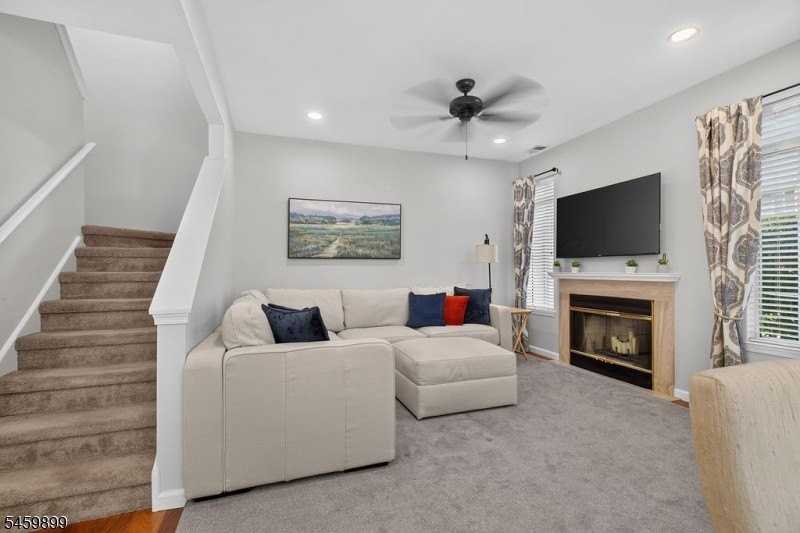 32 Birchwood Rd - Photo 5 of 30