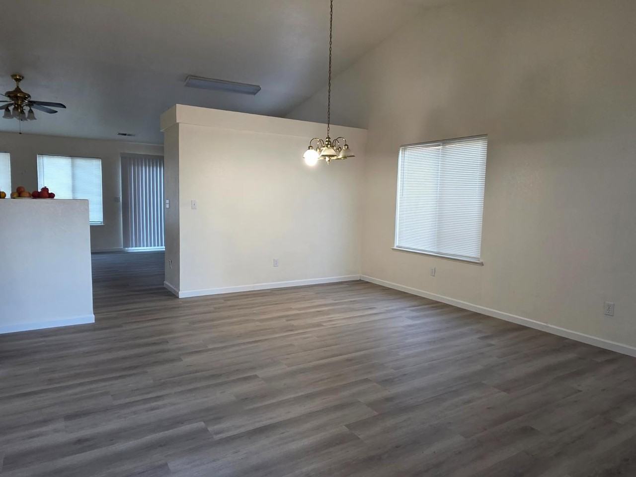 2430 Brandywine Ct - Photo 4 of 12