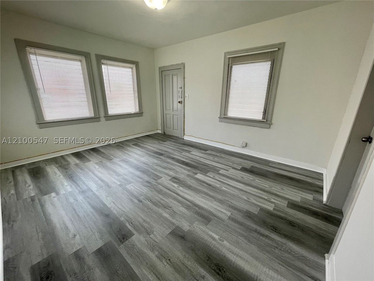 442 Sw 10th Ave #1 - Photo 6 of 13