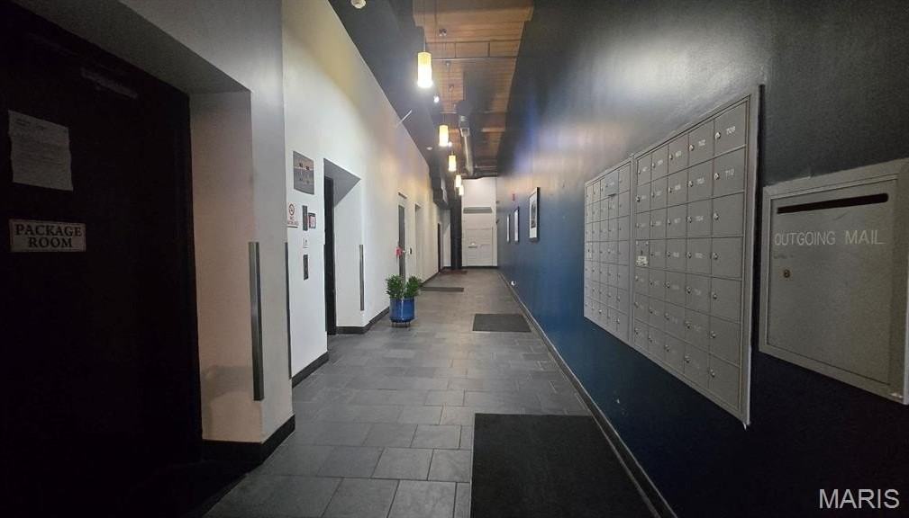 1300 Washington Ave #402 - Photo 2 of 6