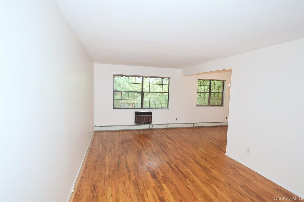 22047 67th Ave - Photo 3 of 20