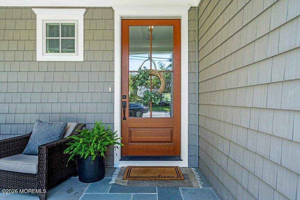 44 Cowart Ave - Photo 4 of 50