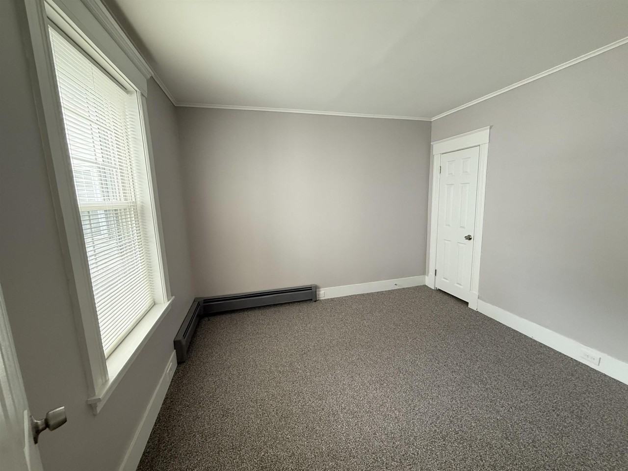 3025 Brown Ave - Photo 6 of 9