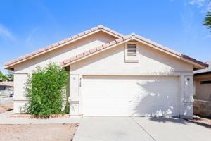 featured image of 8154 W Shangri La Rd