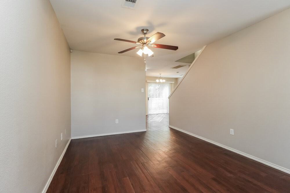 16763 N Thrasher Dr - Photo 4 of 17