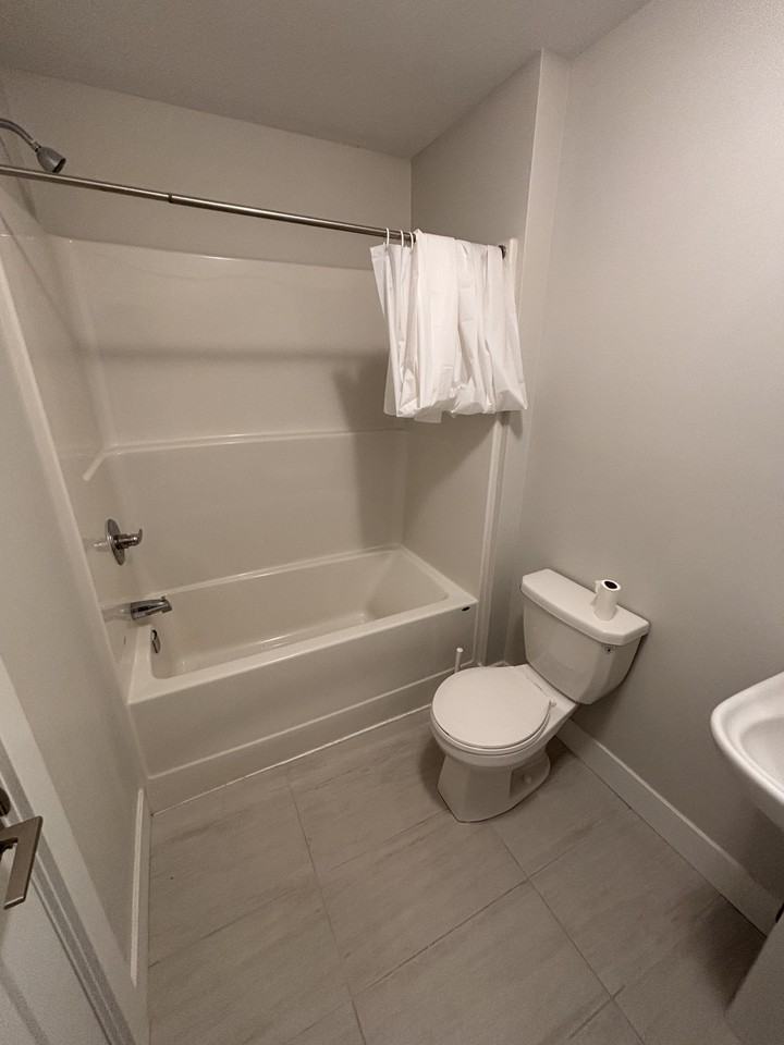 67 Travertine Court - Photo 6 of 34