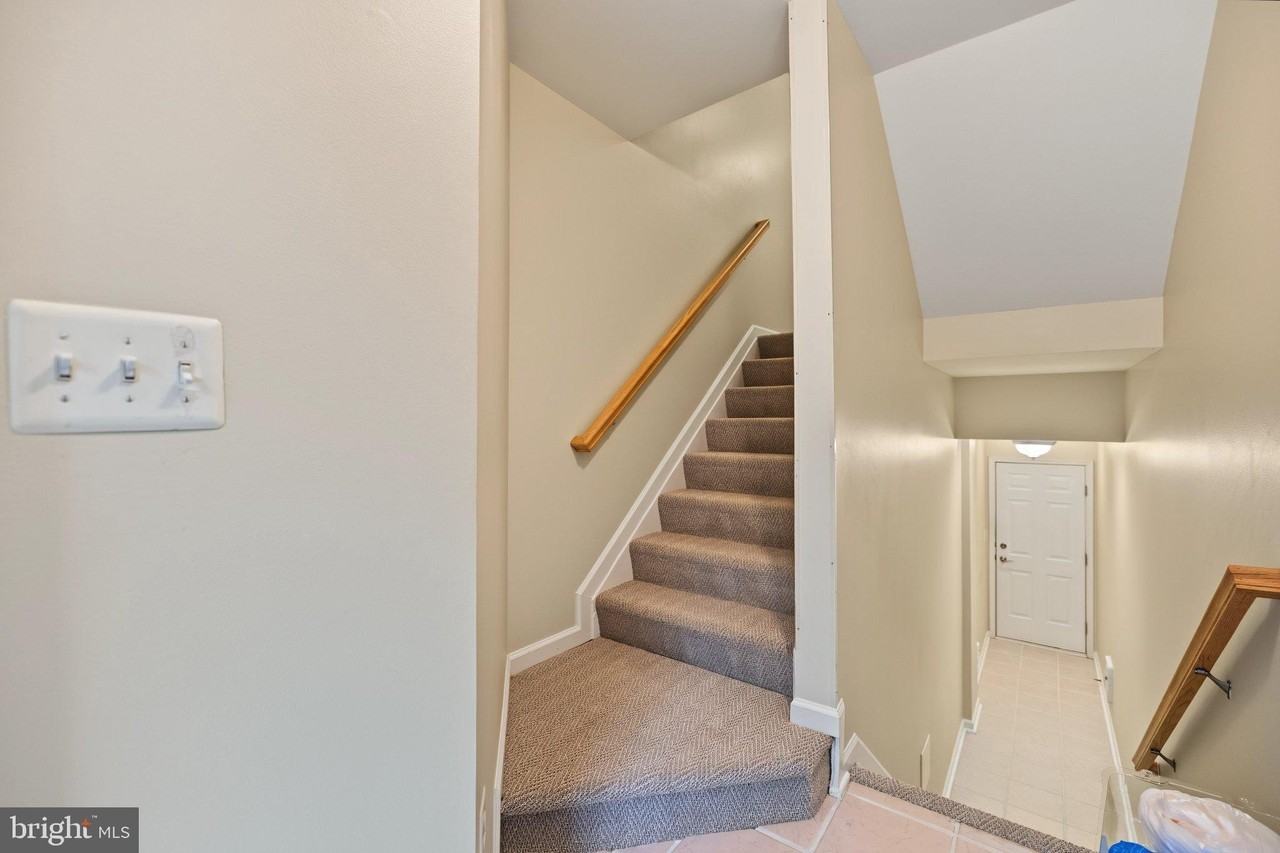 5022 Barbour Dr #B - Photo 3 of 50
