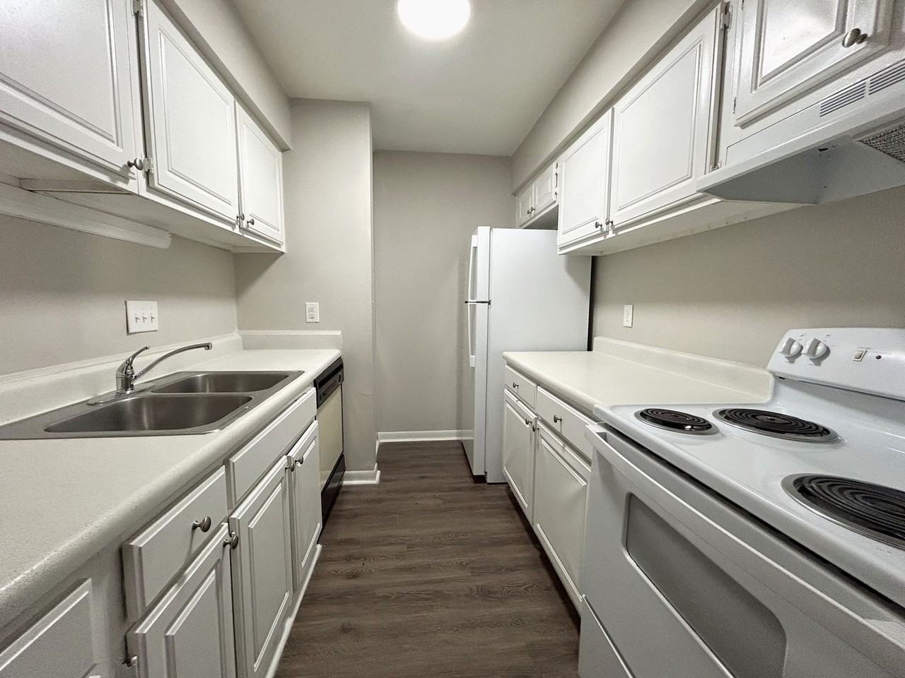 301 Orchard Trace Ln - Photo 6 of 9