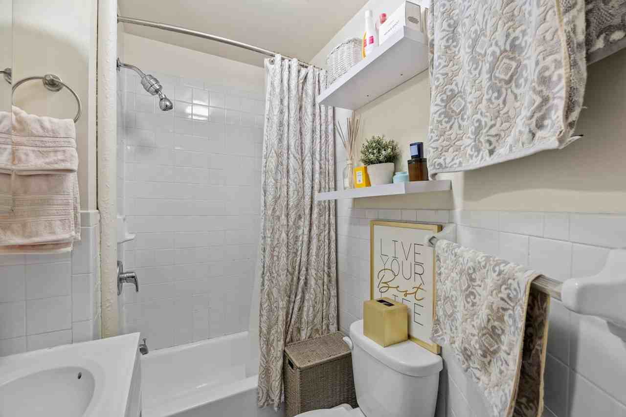 91 Bedford St #1277311P - Photo 3 of 19