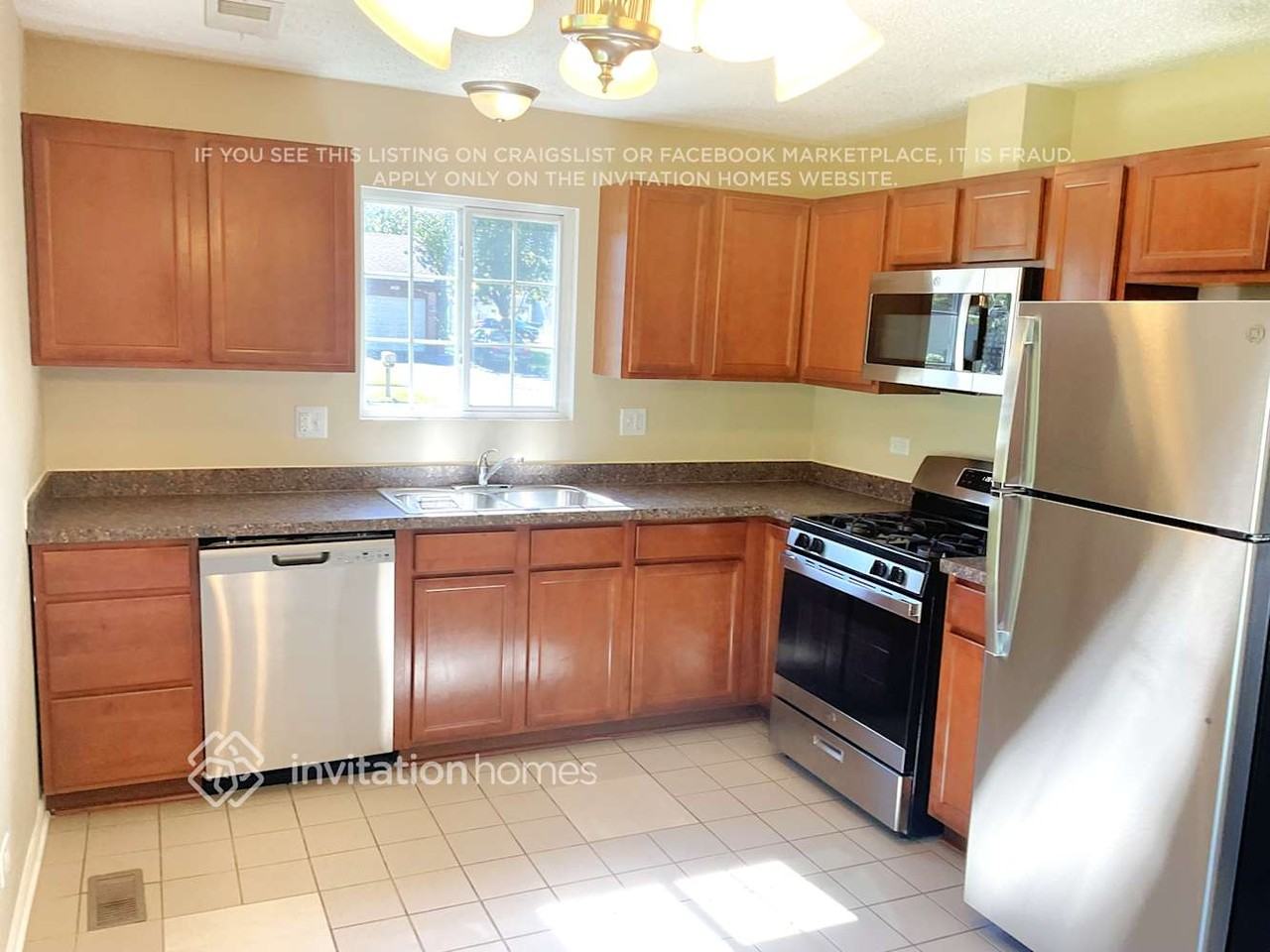 3805 Clipper Dr - Photo 5 of 16
