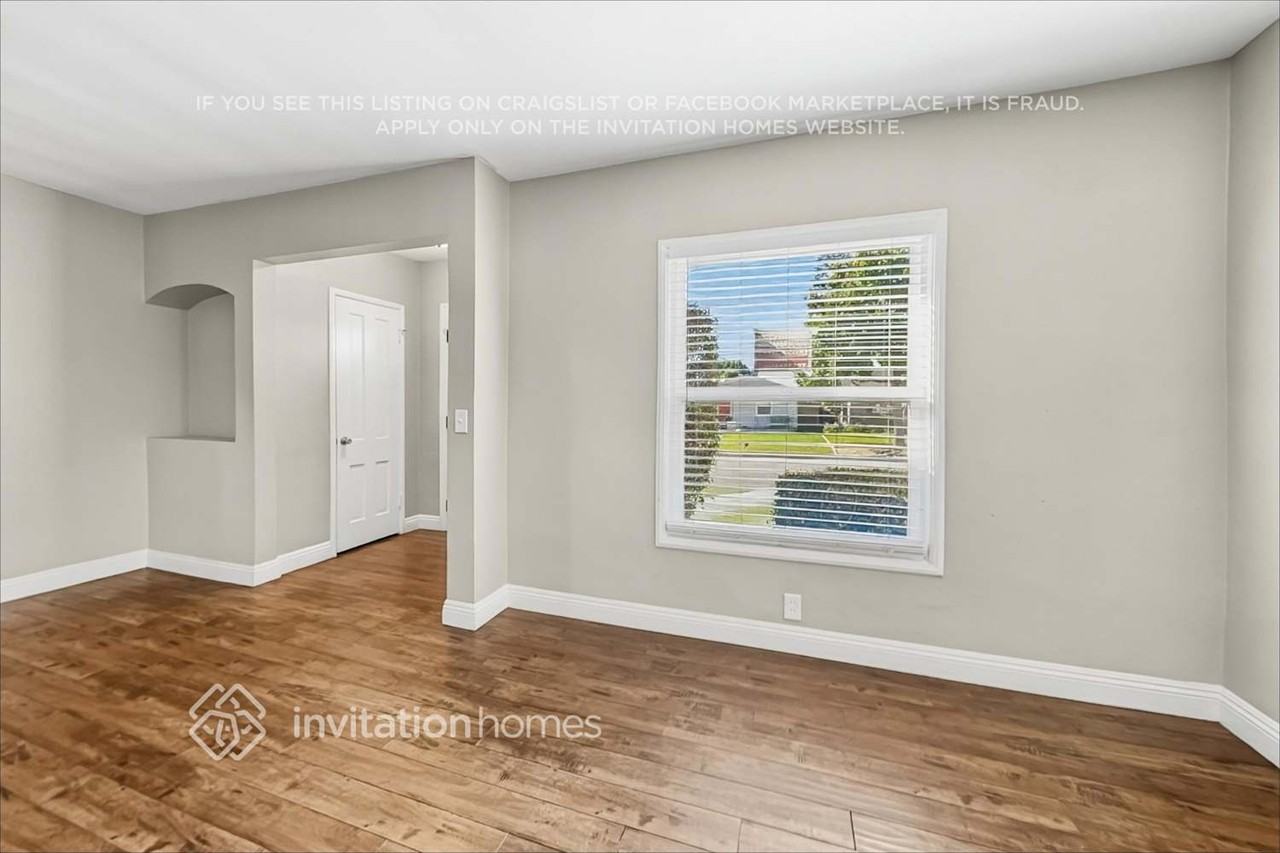 1221 E Roosevelt Rd - Photo 4 of 19