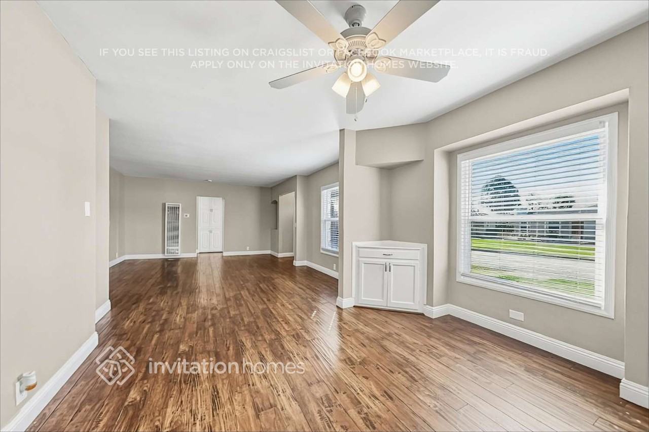 1221 E Roosevelt Rd - Photo 7 of 19