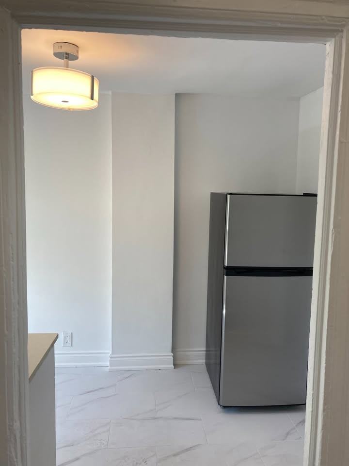 304 Old Weston Road - Photo 5 of 7