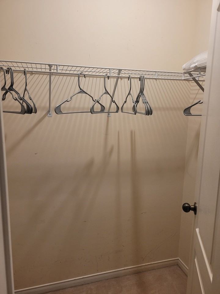 88 Bridlepath Street - Photo 2 of 5