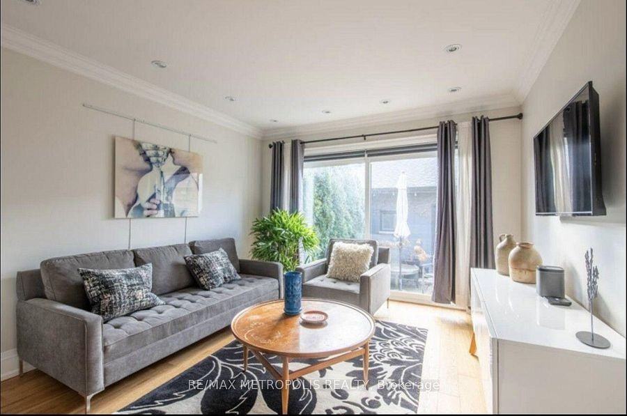 72 Grace Street #Main - Photo 6 of 17