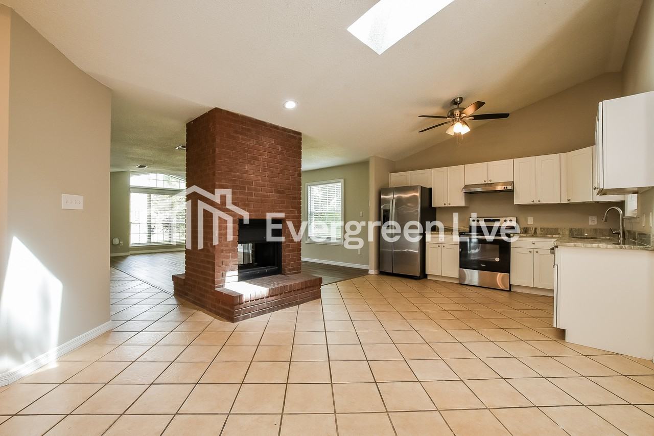 2969 Ruskin St - Photo 7 of 22
