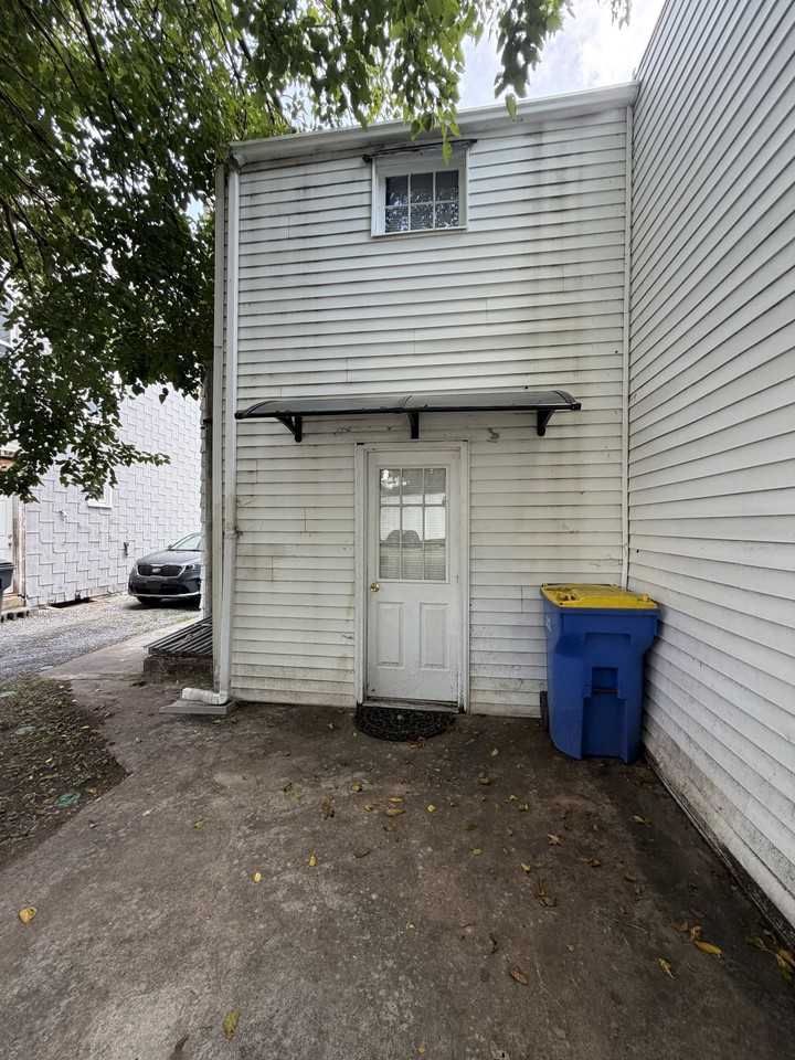 13 W Water St #1 - Photo 3 of 21