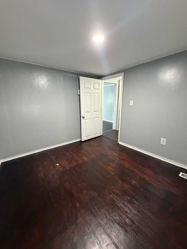 13 W Water St #1 - Photo 4 of 21