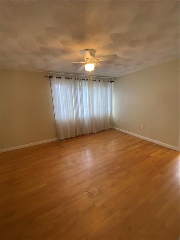 191 Armstrong Ave - Photo 7 of 22