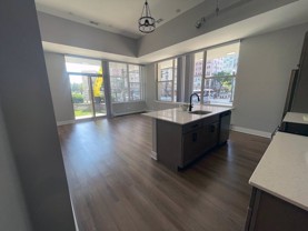 5600 N Sheridan Rd - Photo 1 of 1