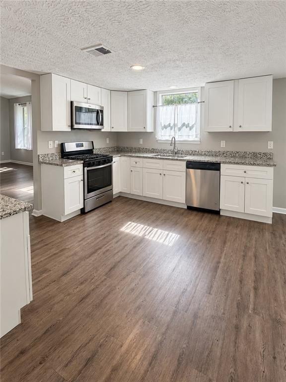 6765 Greenbower Ln - Photo 7 of 25