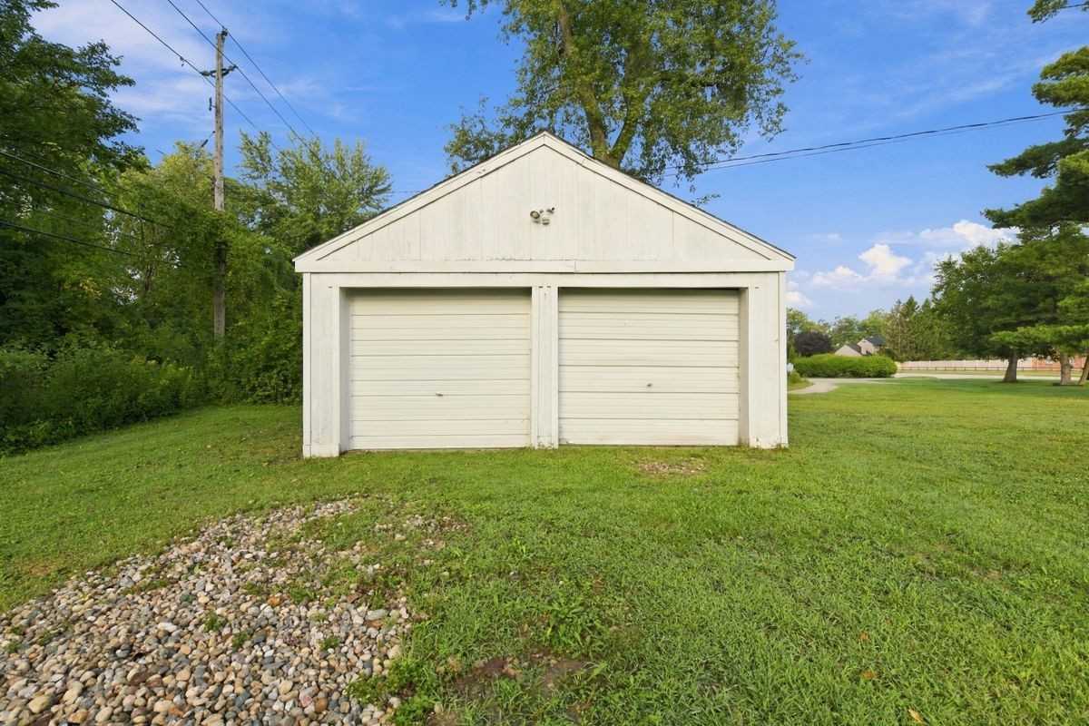 30205 6 Mile Rd - Photo 4 of 19