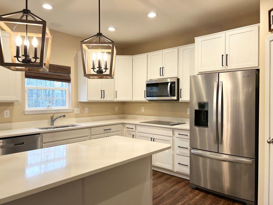 1581 Wedgewood Pl - Photo 3 of 19