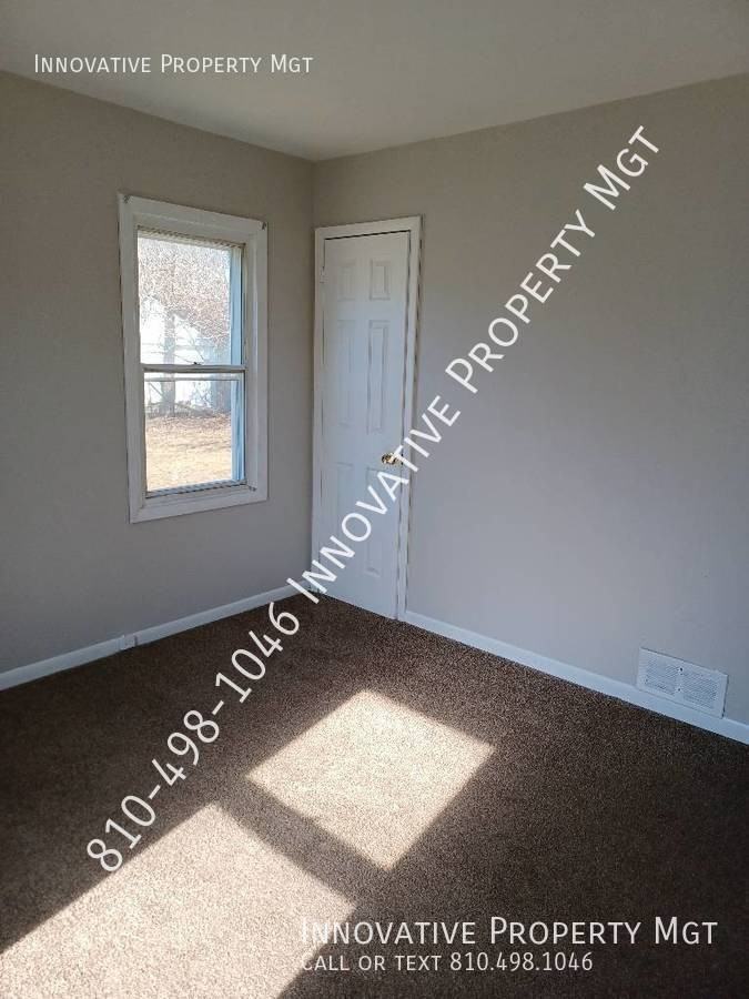 612 W Marengo Ave - Photo 7 of 16