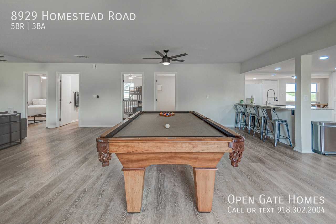 8929 Homestead Rd - Photo 3 of 38