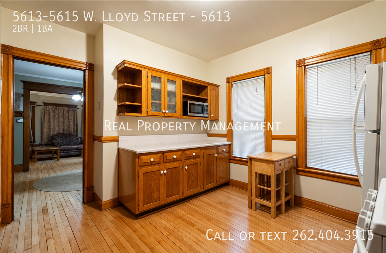 5613 W Lloyd St #5613 - Photo 5 of 10
