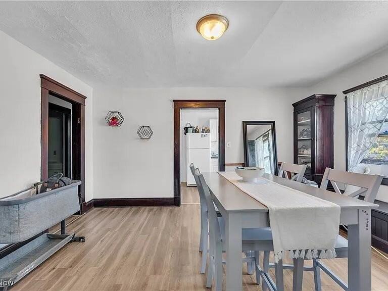 3292 W 105th St - Photo 4 of 14