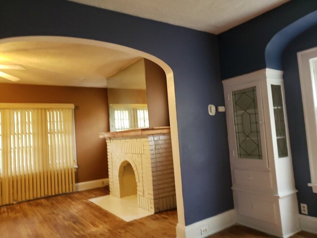 3657 Chelton Rd - Photo 4 of 32