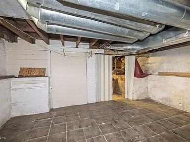 1260 E 113th St - Photo 7 of 12